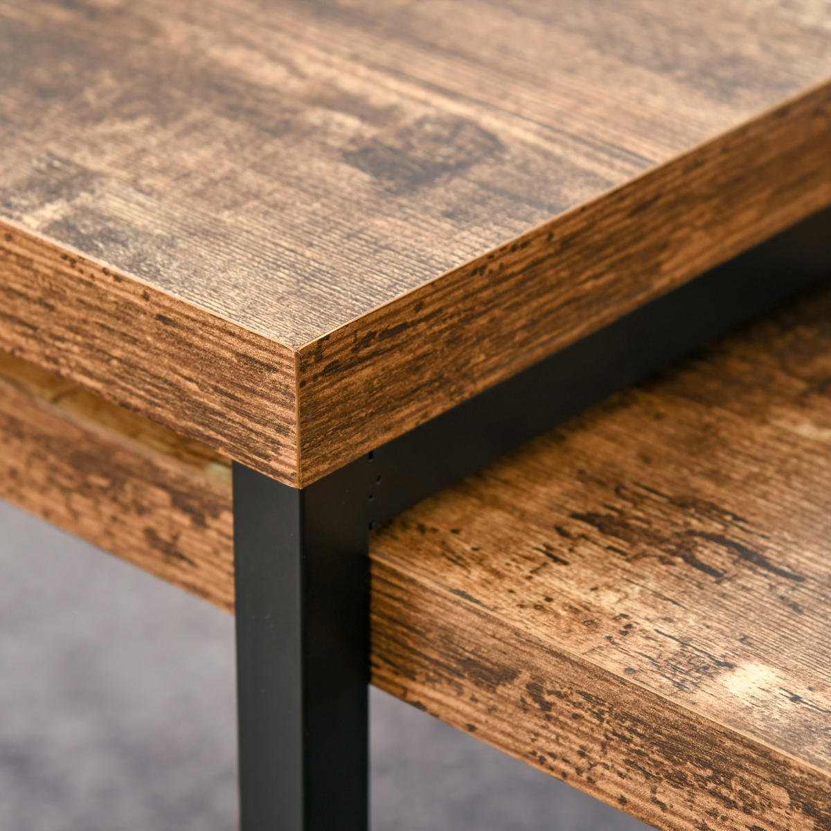 Set of 2 Warm Wood-Effect Nesting Coffee Tables