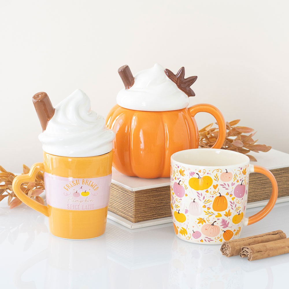 Cream Pumpkin Lidded Mug