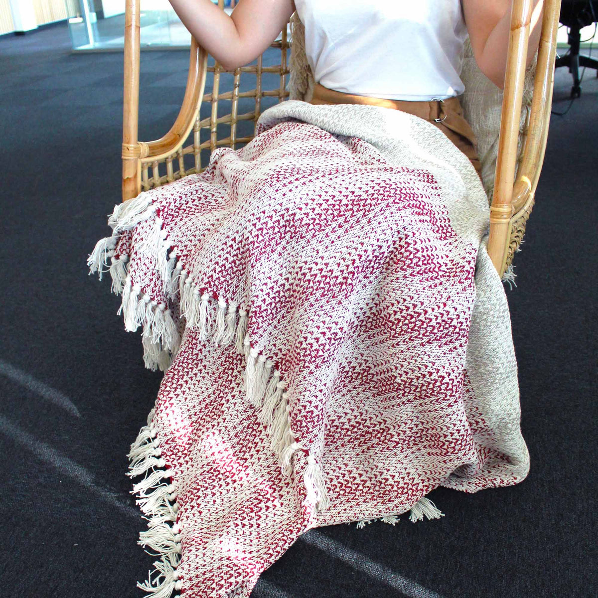 Cotton Tassel Throw, Ruby Red