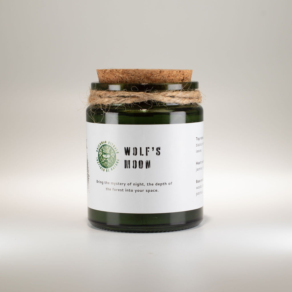 Wolf's Moon Woodwick Soy Candle – alternative view 3