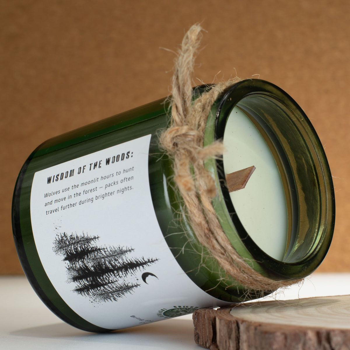 Wolf's Moon Woodwick Soy Candle – alternative view 4
