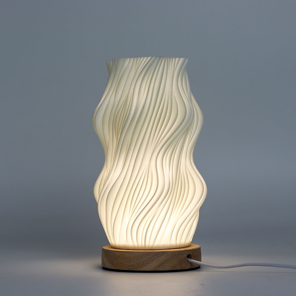 Fluted Cordless Table Lamp, Star – alternative view 2