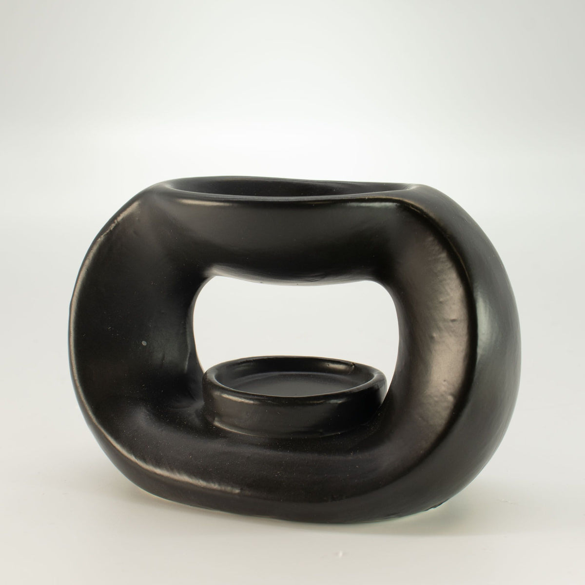 Oval Pebble Ceramic Oil Burner – Matt Black – alternative view 3