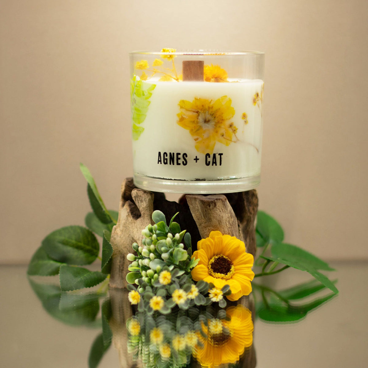 Rydal Oudh Botanical Soy Candle