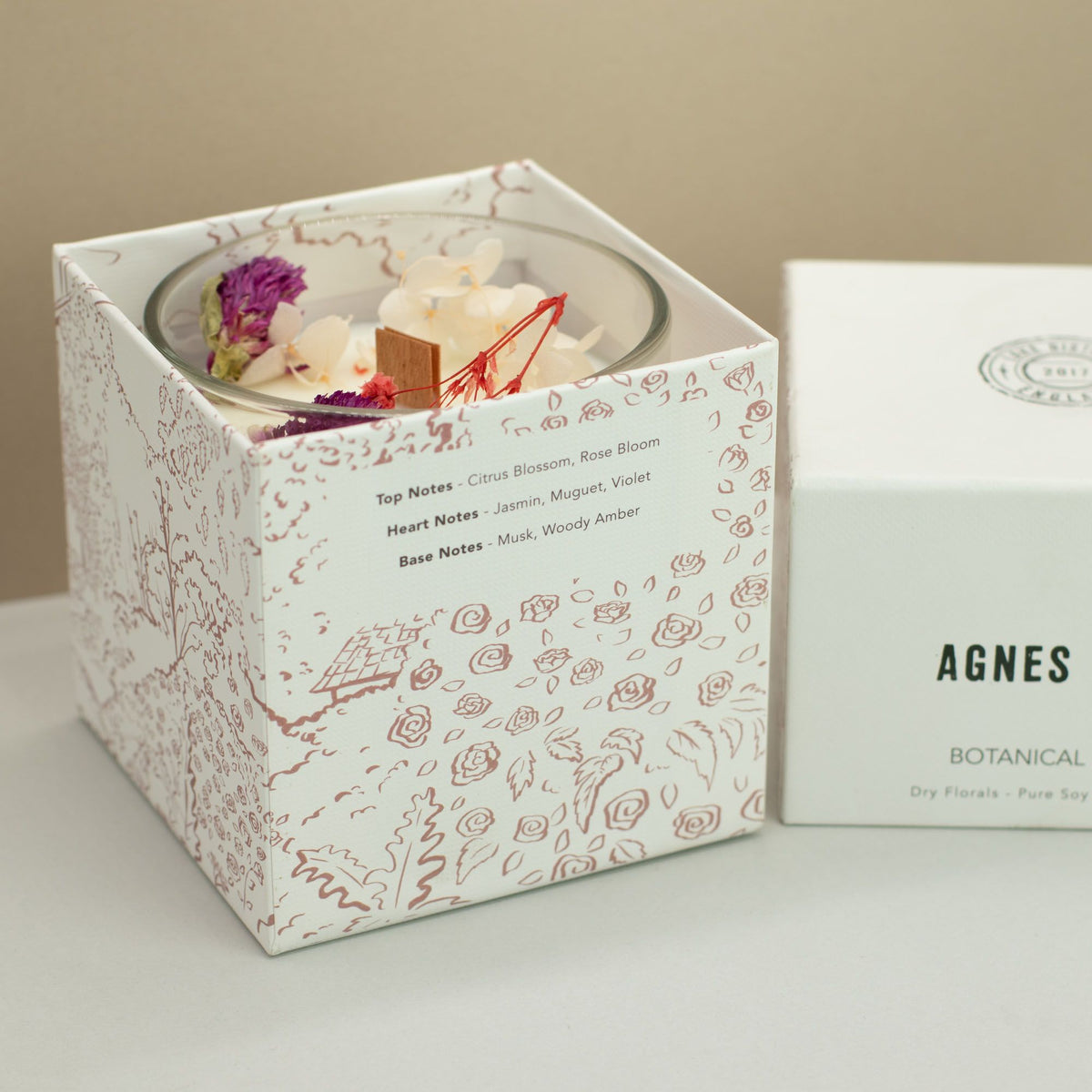 Roses of Sawrey Botanical Soy Candle – alternative view 3