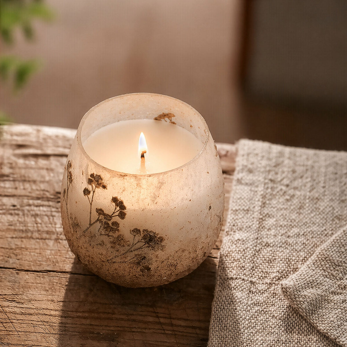 Wildlight Woods Pressed Flower Glass Candle – Small – alternative view 6