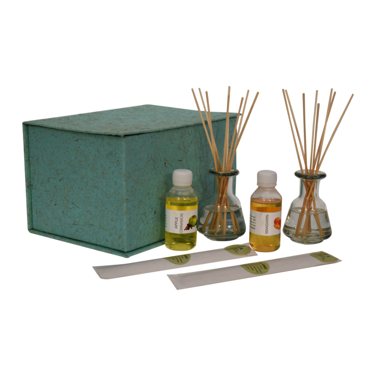 Mandarin & Apple Cinnamon Reed Diffuser Set – Two Glass Bottles, Natural Oils